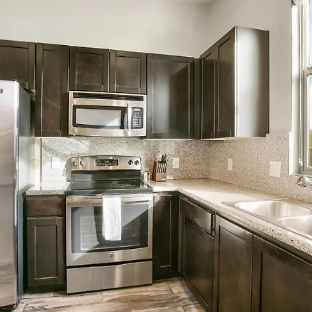 Landing At Hopper Lofts - 1 Bedroom In Manchester